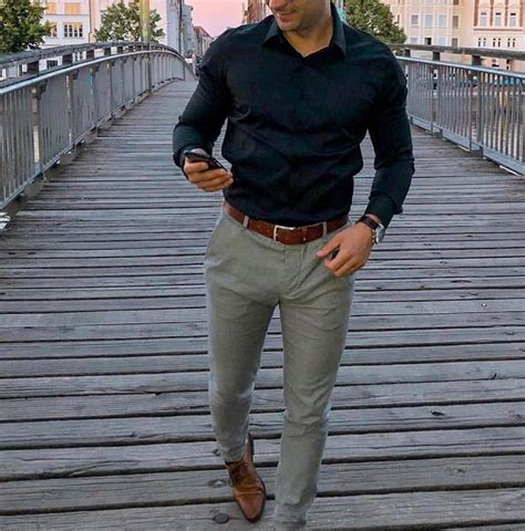 what to wear with grey shoes male